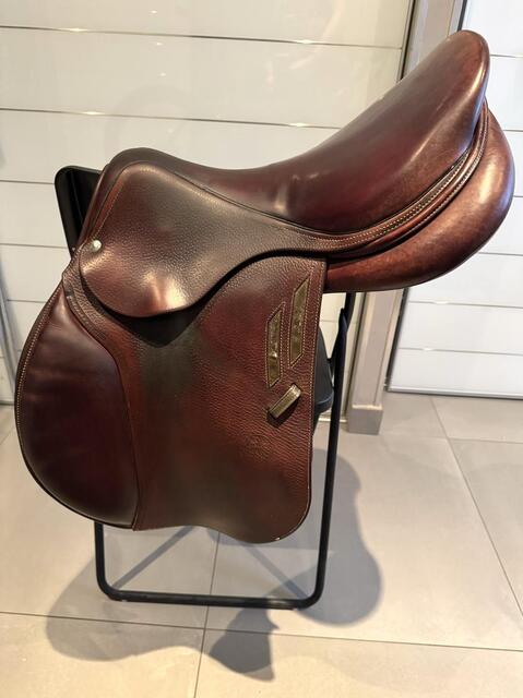 Selle Devoucoux Omega 17" Havane