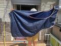 Couvre rein bleu imperméable et polaire taille 140cm
