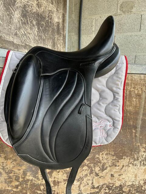 selle de dressage gbs