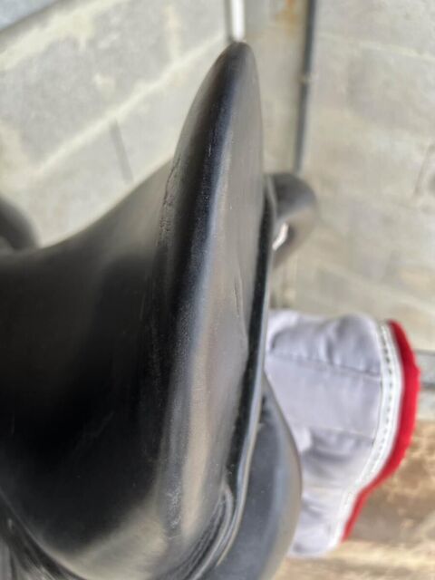 selle de dressage gbs