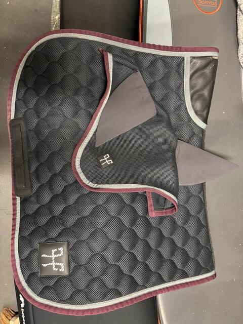 tapis et bonnet horse pilot