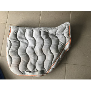 ensemble tapis + bonnet