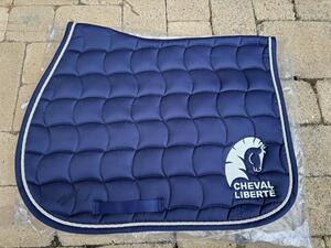 tapis cheval liberté
