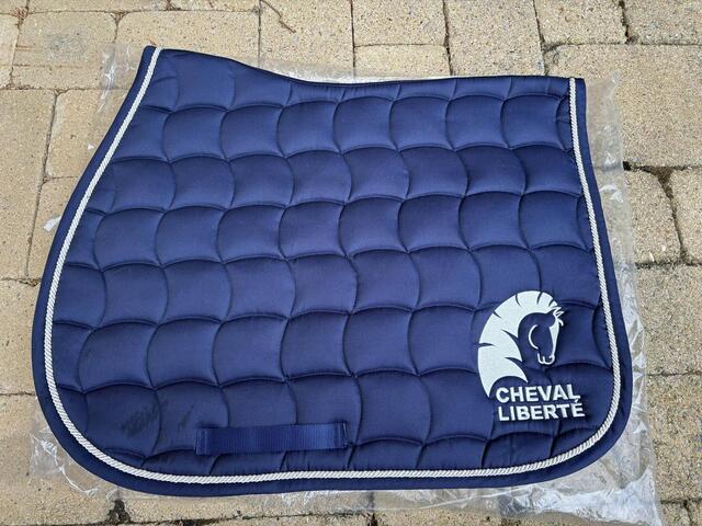 tapis cheval liberté
