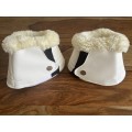 Cloches blanches avec mouton synthétique - Taille L