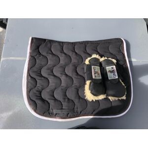 ensemble tapis paddock sport guêtres Eskadron