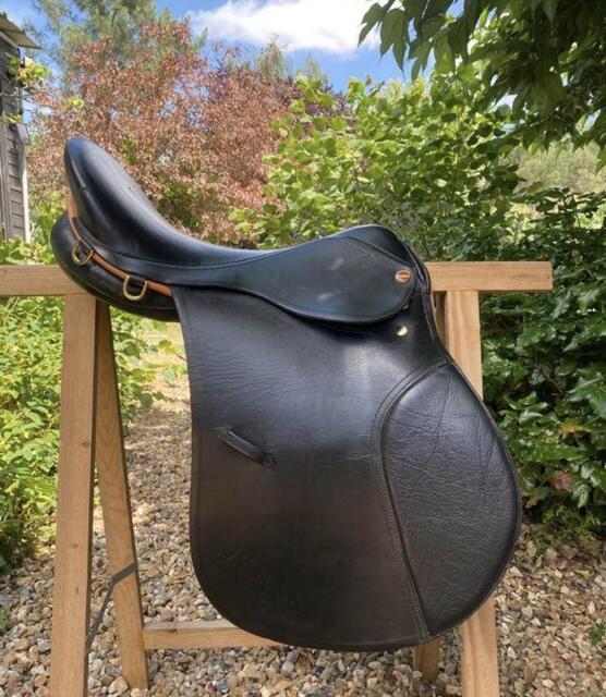 Selle 17,5 pouces