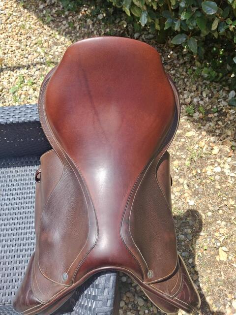 Selle GBS 17 pouces