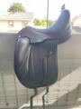 Selle de dressage DTA