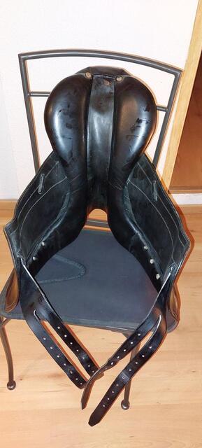 Selle dressage Devoucoux