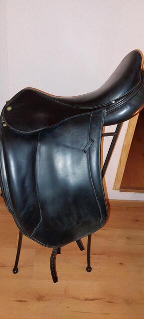 Selle dressage Devoucoux