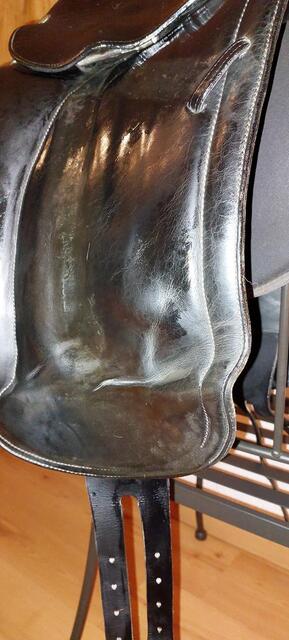 Selle dressage Devoucoux