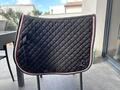 Tapis noir