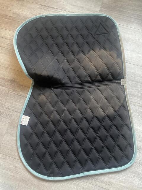 Tapis de selle jumpin bleu clair