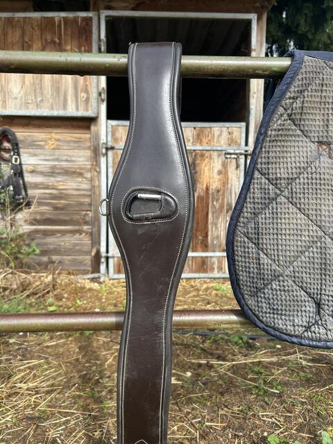 Sangle cuir anatomique