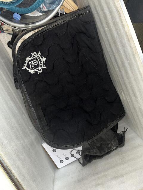 Tapis Pénélope Leprevost noir