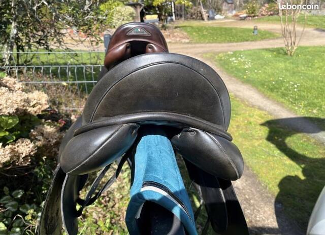 Selle Dressage Henri de Rivel