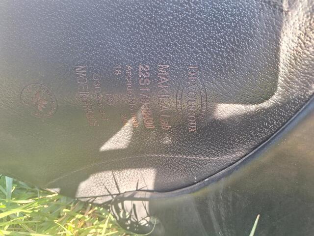 Selle dressage devoucoux