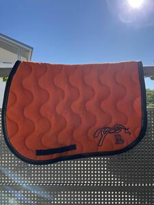 tapis Pénélope orange et noir