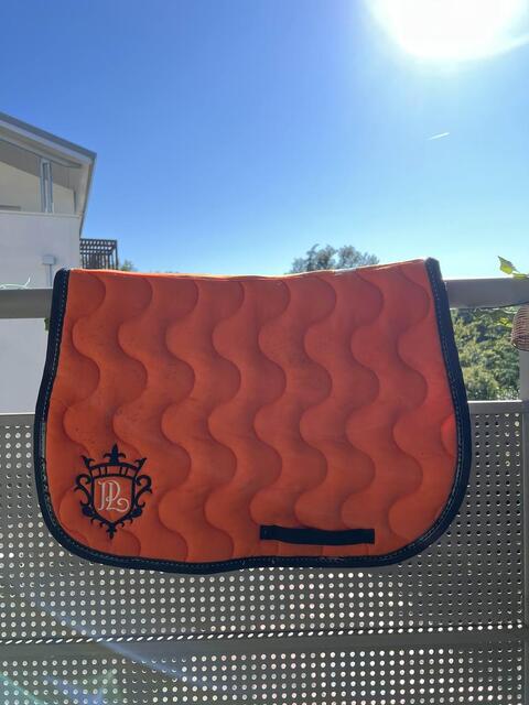 tapis Pénélope orange et noir