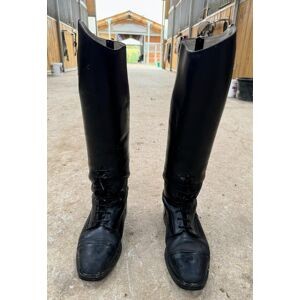 Bottes cuir noires
