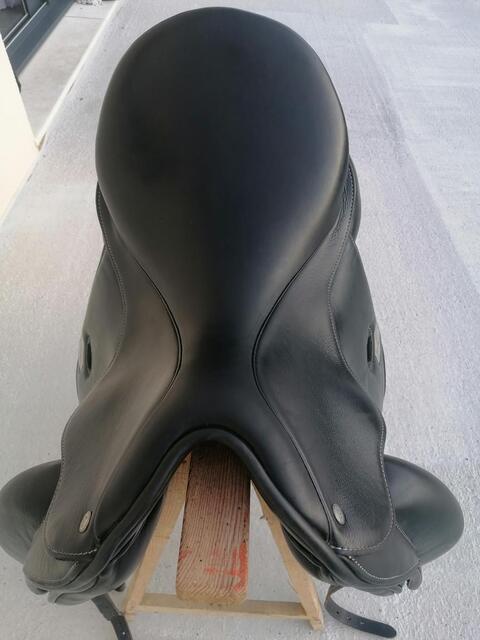 Selle de dressage Time Rider