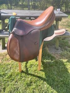 Selle Devoucoux Biarritz S - 17’