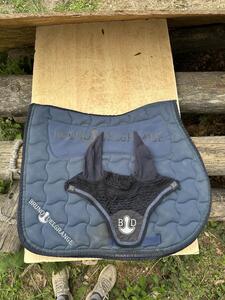 Tapis + bonnet Bruno Delgrange