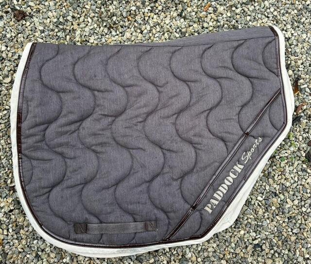 Tapis paddock sport