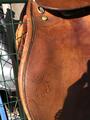 Selle en cuir marron