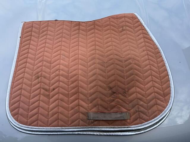 tapis Harcour soap orange