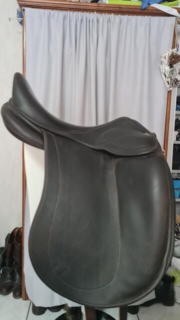 Selle dressage DSC Childeric