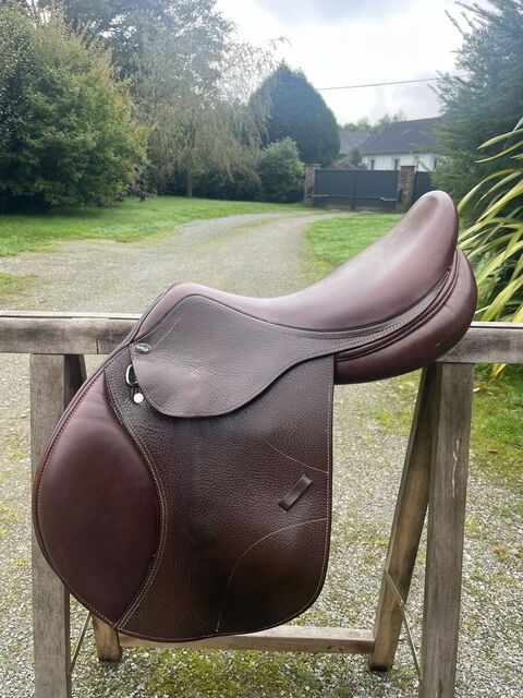 SELLE NEWTIME STATIONATA