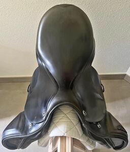 Selle de dressage Prestige Helen K