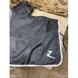 Couvre rein neuf imperméable doublé polaire