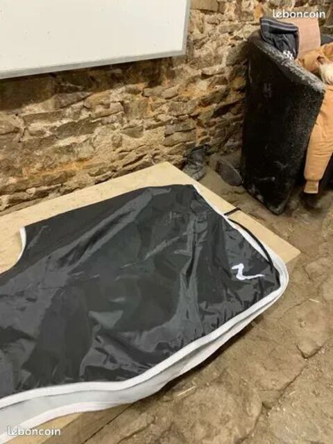Couvre rein neuf imperméable doublé polaire