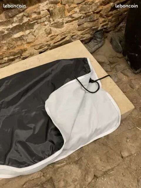 Couvre rein neuf imperméable doublé polaire