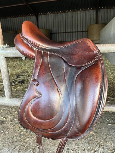 Selle de dressage Antarès Cadence