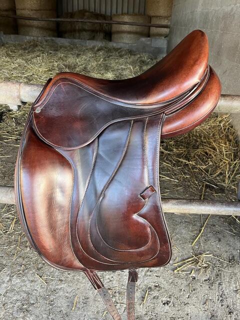 Selle de dressage Antarès Cadence