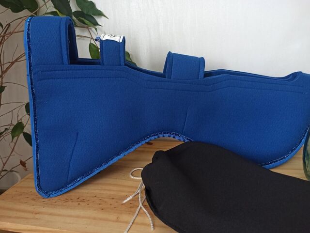 Compensateur paillette bleu roi dressage