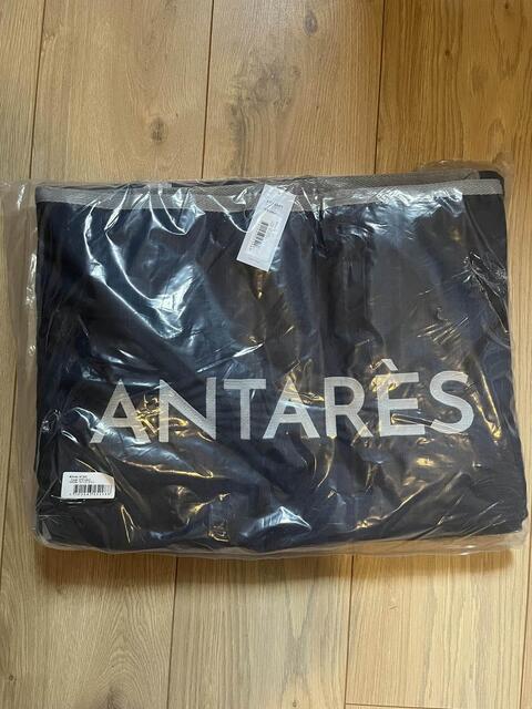 tenture de box Antarès