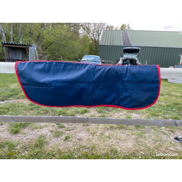 Dan Gil, couvre reins, 135