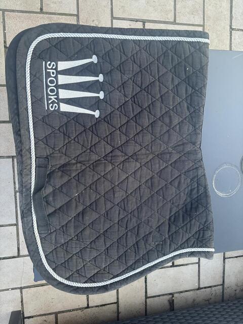 Tapis de selle Spooks