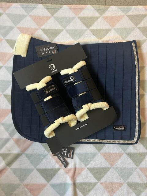 ensemble Tapis et guêtres de dressage Horka taille Cheval