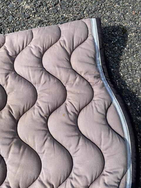 Tapis silver crown