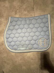 tapis harcour bleu ciel