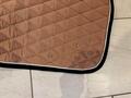 tapis rose fouganza