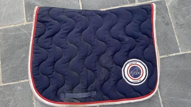 tapis jump’in bleu