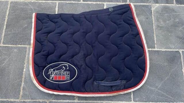 tapis jump’in bleu