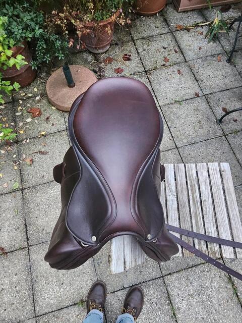 Selle RS Line Monoquartier marron 17.5